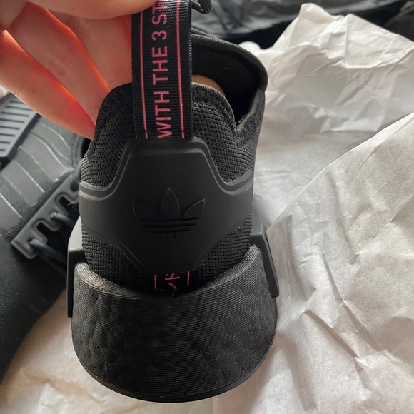 NWT ADIDAS ORIGINALS
NMD R1 rubber-trimmed Primeblue sneakers - Picture 6 of 12